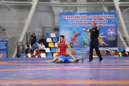 В Туве пройдут соревнования по спортивной борьбе на Кубок министра обороны России