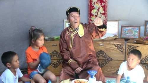 ХООРАЙНЫҢ АЖЫ-ТӨЛҮ КОЛДУУНДА ОРУСТАЖЫР