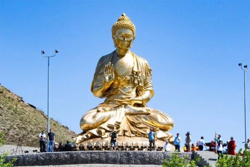 В Туве идет подготовка к освящению статуи Будды