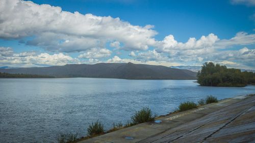 Уровень воды в Енисее в черте Кызыла поднялся до 436 сантиметров 