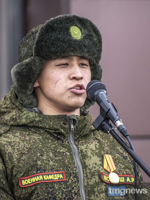 Курсанты военного учебного центра ТувГУ награждены медалями Министерства обороны России 