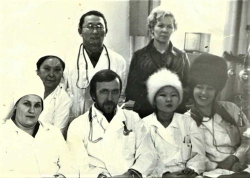 Черно-белое прошлое. Медики Тувы запустили акцию к 75-летию присоединения к Советской России