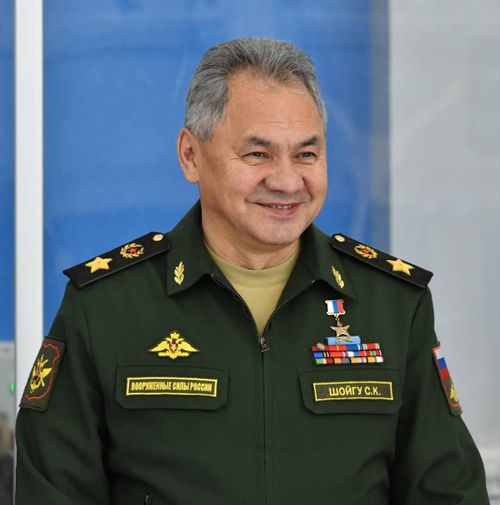 Глава Тувы Владислав Ховалыг поздравил с 67-летием министра обороны России Сергея Шойгу