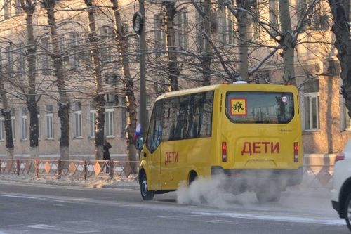 В Туве пересмотрят логистику школьных автобусов