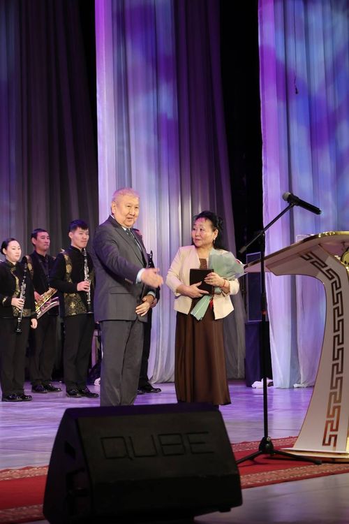 Авыралдыг аваларга шаңнал-мактал