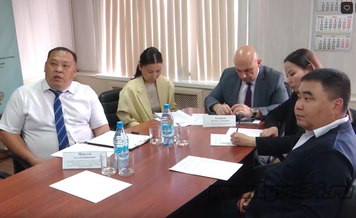 В УФАС Тувы прошло заседание Общественного совета по вопросам рекламы в Интернете и маркировки