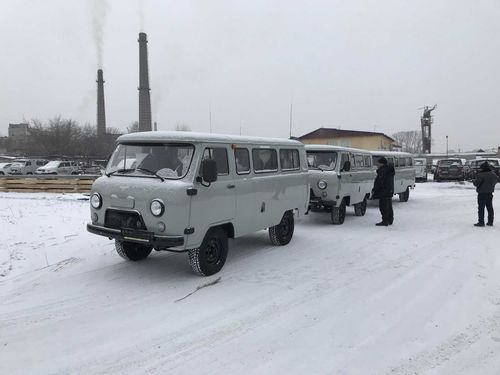По Туве на УАЗе. Мобильные бригады получили транспорт