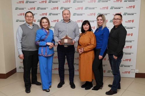 В соседней Хакасии представили продукцию из Тувы