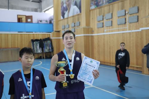 Ян Ооржак — звезда баскетбольной сцены Тувы