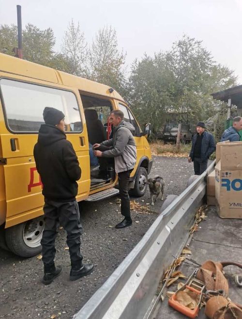 Школа Овюра доставила в Кызыл 300 кг макулатуры