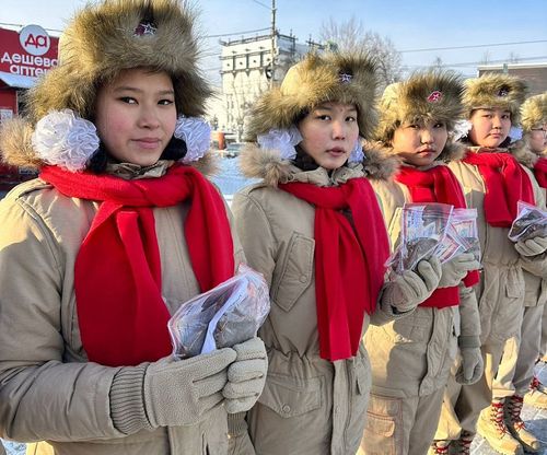 Тыва бүзээлеткен Ленинград чурттакчыларының маадырлыг чоруун сагынган