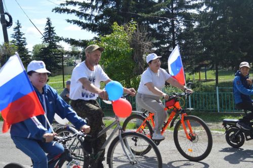 «Сила России»: в Тандинском районе состоялся велопробег
