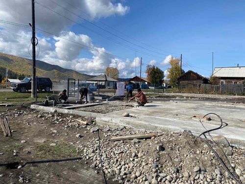 Как идут работы по строительству ФАПа в селе Усть-Бурен Каа-Хемского района