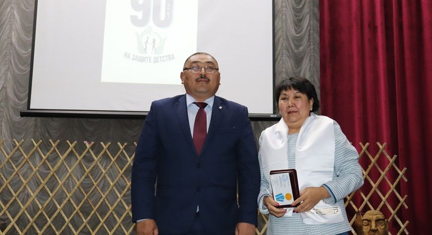 В Туве отметили 90-летний юбилей со дня образования подразделения по делам несовершеннолетних