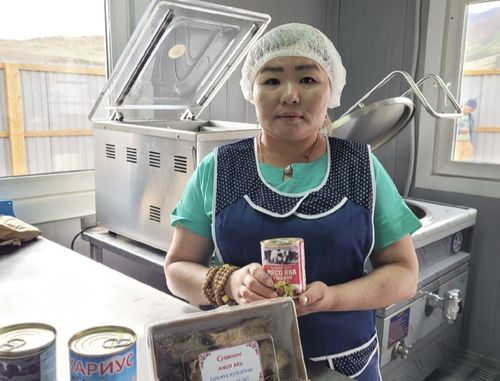 «Арзайтыда» консервалаан кадыргыны бүдүрүп эгелээн