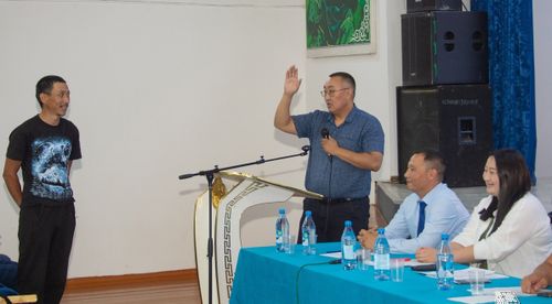 В Сут-Хольском районе состоялось выездное заседание Совета гражданских инициатив