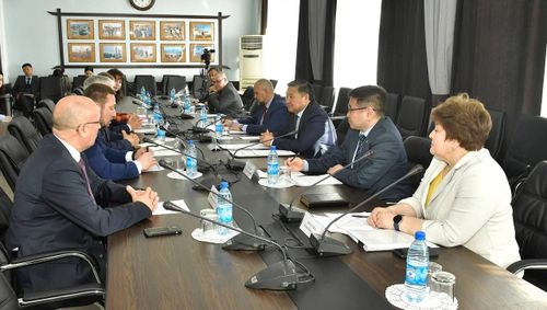 Глава Тувы встретился с представителями «EN+ холдинг»