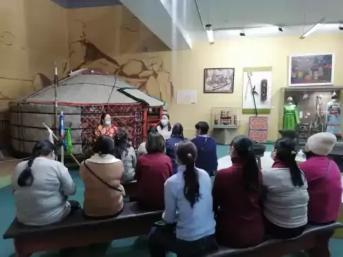 Осужденные женщины Тувы посетили экскурсию в честь 8 марта