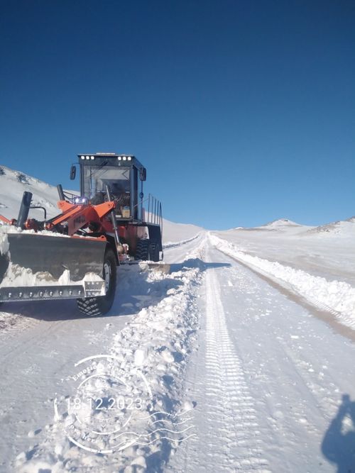 Дороги Тувы продолжают поддерживать в удовлетворительном состоянии