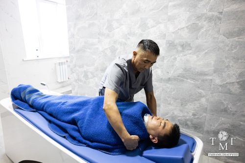 Курорт "Чедер" рад приветствовать жителей и гостей Тувы, предлагая разнообразные лечебные процедуры и возможности для отдыха.