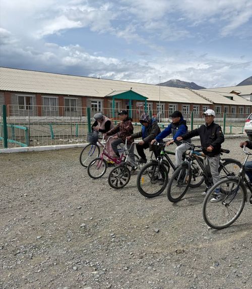 В селе Мугур-Аксы отметили Международный день велосипедиста