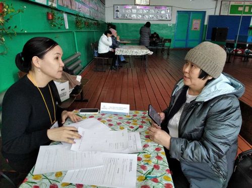 Мобильная приемная главы Тувы побывала в Сут-Холе