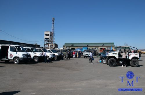В Туве готовятся к отправке машин для бойцов из Тувы, участвующих в спецоперации