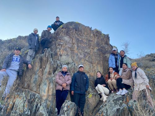 Школьникам из Бай-Тайги показали местные туристические места