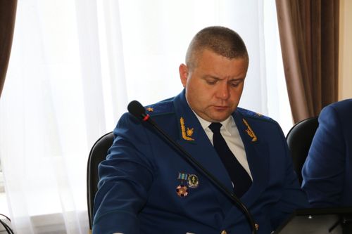 Прокурор Тувы Сергей Дябкин принял участие в первом заседании седьмой сессии Верховного Хурала РТ