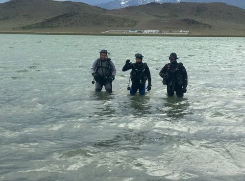 Спасатели обследовали дно озера Ак-Холь в Монгун-Тайгинском районе