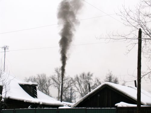 Вопросы задаёт читатель. Наша бедность от богатства?