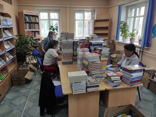 Обновленная Конституция появилась в библиотеках Тувы