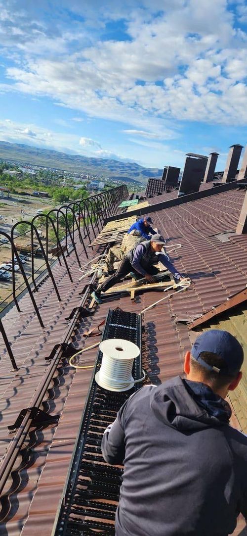 Глава Тувы поздравил работников ЖКХ с профессиональным праздником