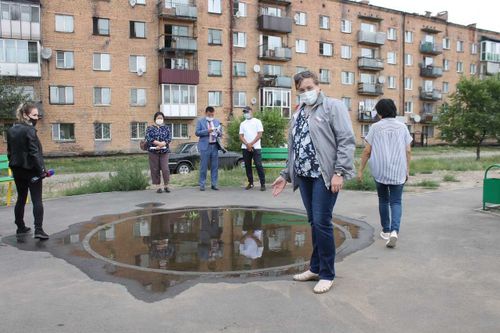 Мэрия: «Нарушения в благоустройстве скверов будут устранены»