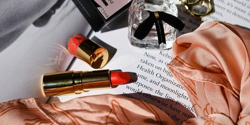 Кабмин расширил список косметических и бытовых средств, облагаемых пошлиной в размере 35%