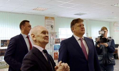 В День работника культуры полпред посетил Новосибирское государственное хореографическое училище