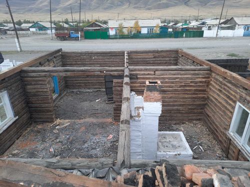 В Центре помощи семьи и детям Монгун-Тайги взялись за ремонт столовой