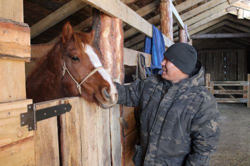 Тускай шериг операциязының хоочуну Сай-Даш Барынмаа чылгы малды азыраар сорулгалыг