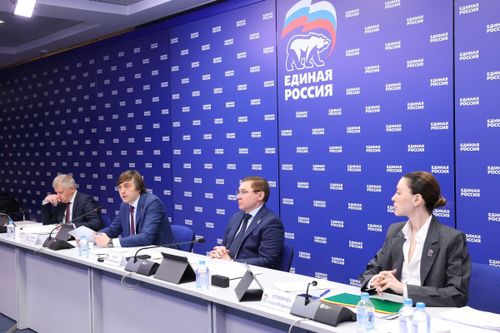 «Единая Россия» и Минпросвещения провели Всероссийский штаб по капремонту и строительству учреждений образования
