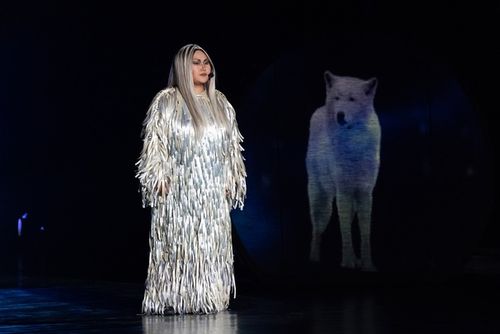 Театральная премьера. На одной волне