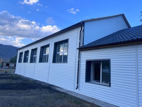 В школе села Бора-Тайга Сут-Хольского района завершается капитальный ремонт