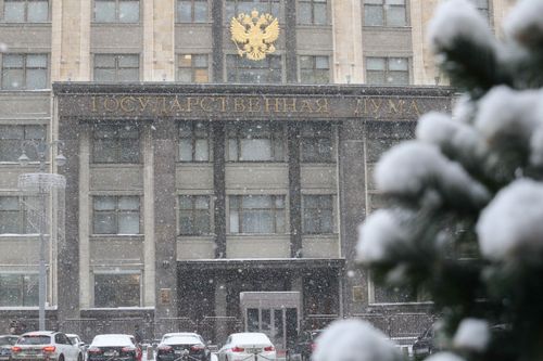 С марта в России вступят в силу восемь новых законов