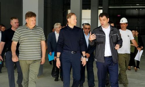 В ходе рабочей поездки в Алтайский край полпред посетил предприятия ОПК региона