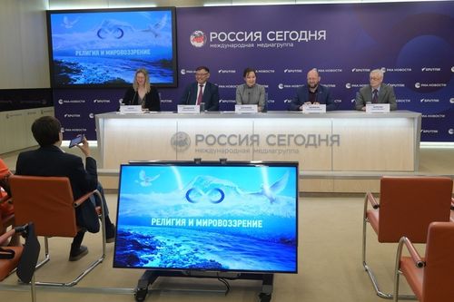 В Туве прошла пресс-конференция, посвященная Международному буддийскому форуму, который пройдет в Улан-Удэ