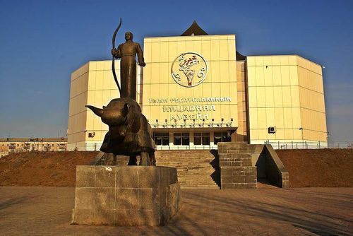 НАЦИОНАЛЬНЫЙ МУЗЕЙ: Тактильные экскурсии, выставка и бесплатный вход в декаду инвалидов