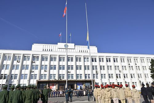 Тува отмечает День государственного флага