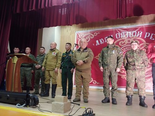 В Каа-Хемском районе дан старт Декаде военно-патриотической работы