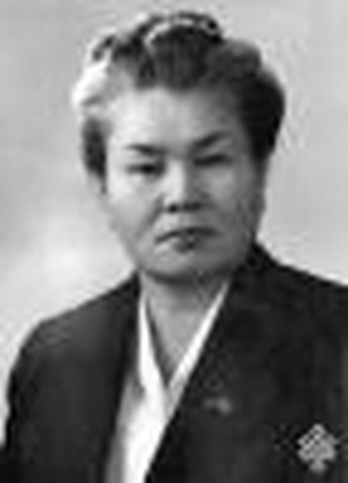 Салчак Тока видел в ней лидера нации