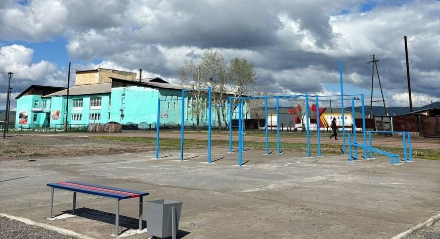 В селе Аржаан строят общественную площадку для занятия спортом