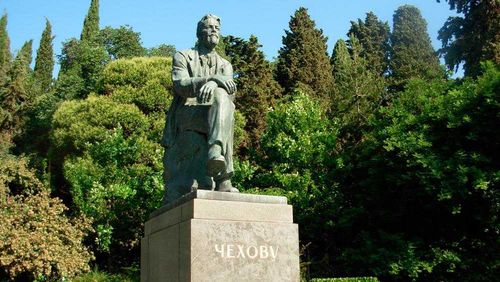 Писателей из Тувы приглашают на Х Международный литературный Фестиваль «Чеховская осень-2019» в городе Ялта 